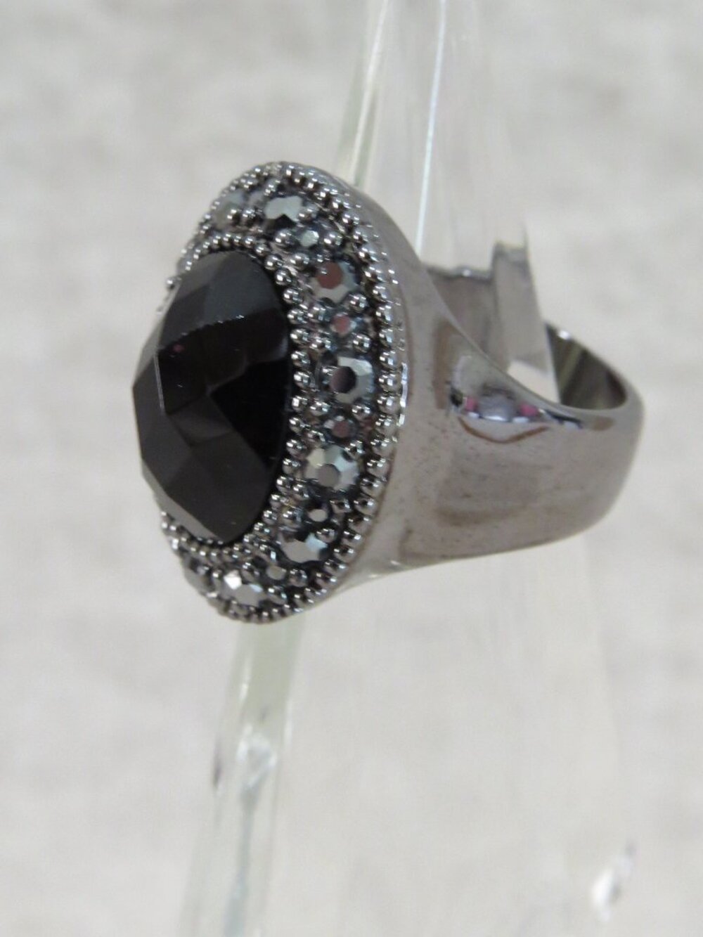 Premier Designs Gunmetal Dome Ring Faceted Black Stone SIZE 8.5